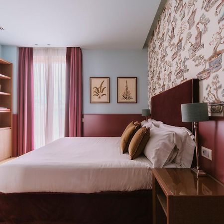 Hotel Miramare チヴィタノーヴァ・マルケ エクステリア 写真