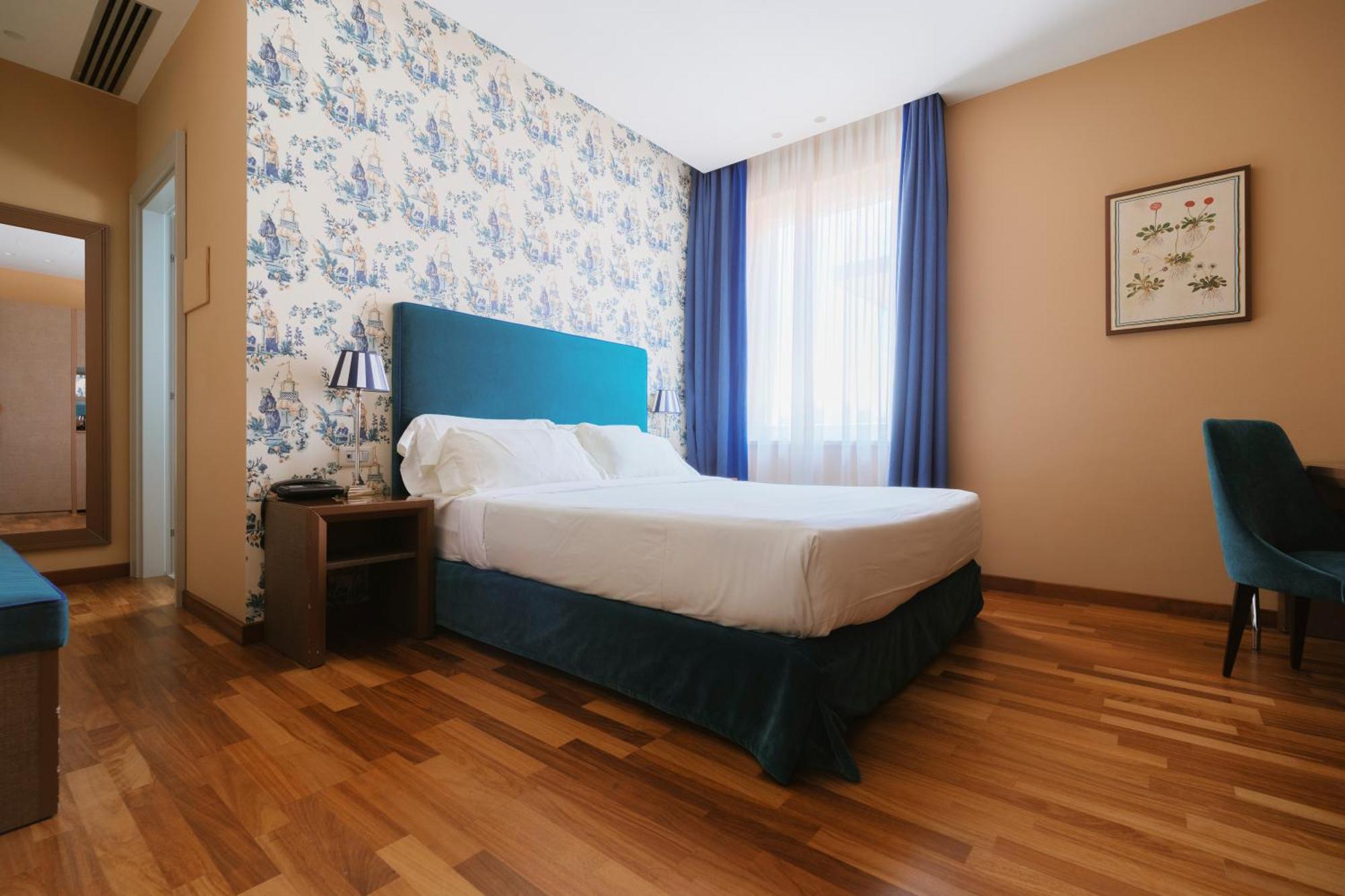 Hotel Miramare チヴィタノーヴァ・マルケ エクステリア 写真